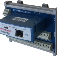 drive.web smarty1 automation controller, viewed at an angle